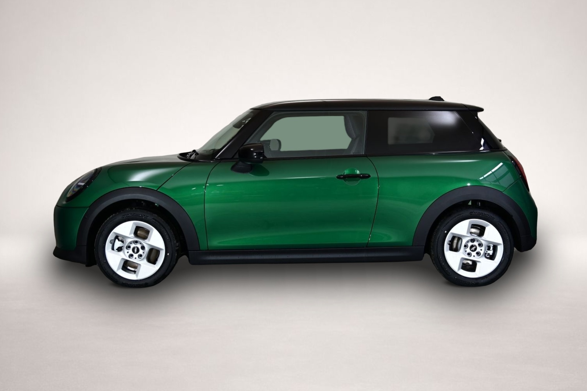 Mini Cooper (03/2026, Benzin)