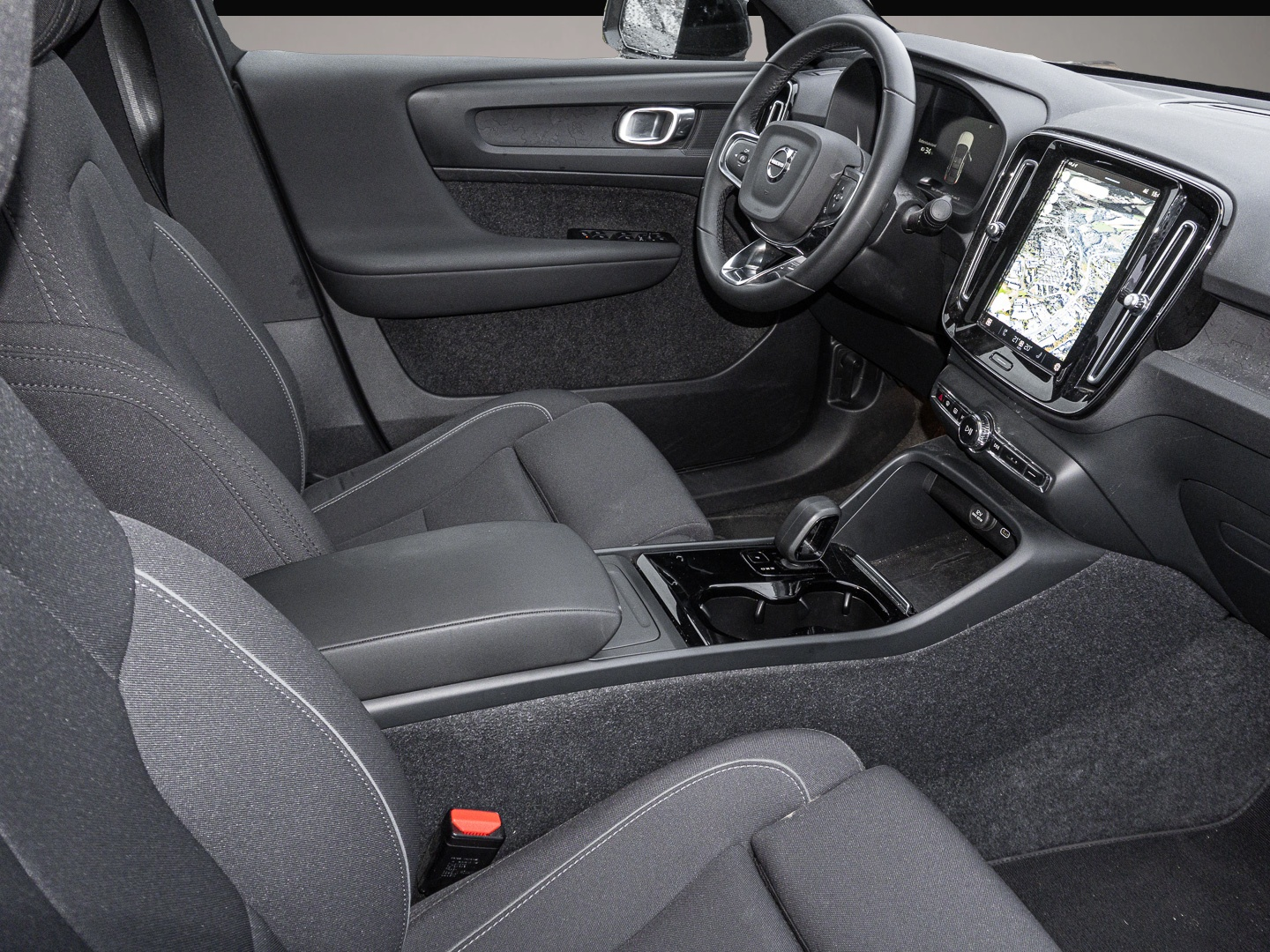Volvo C40 (12/2022, ELECTRIC)