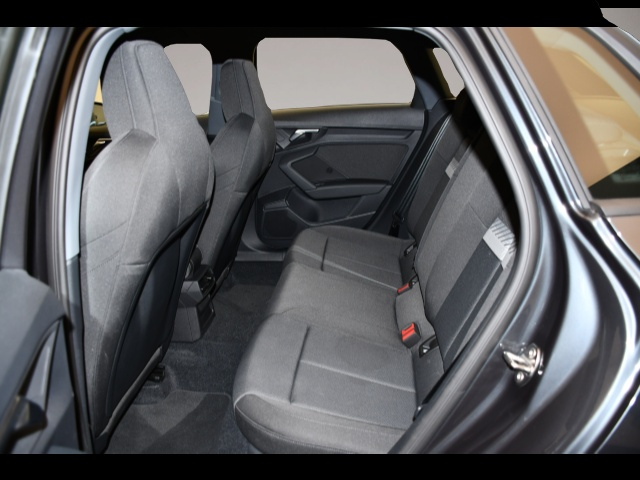Audi A3 (05/2022, Benzin)