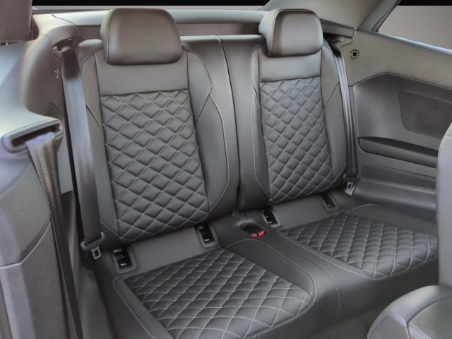 Volkswagen T-Roc (09/2022, Benzin)