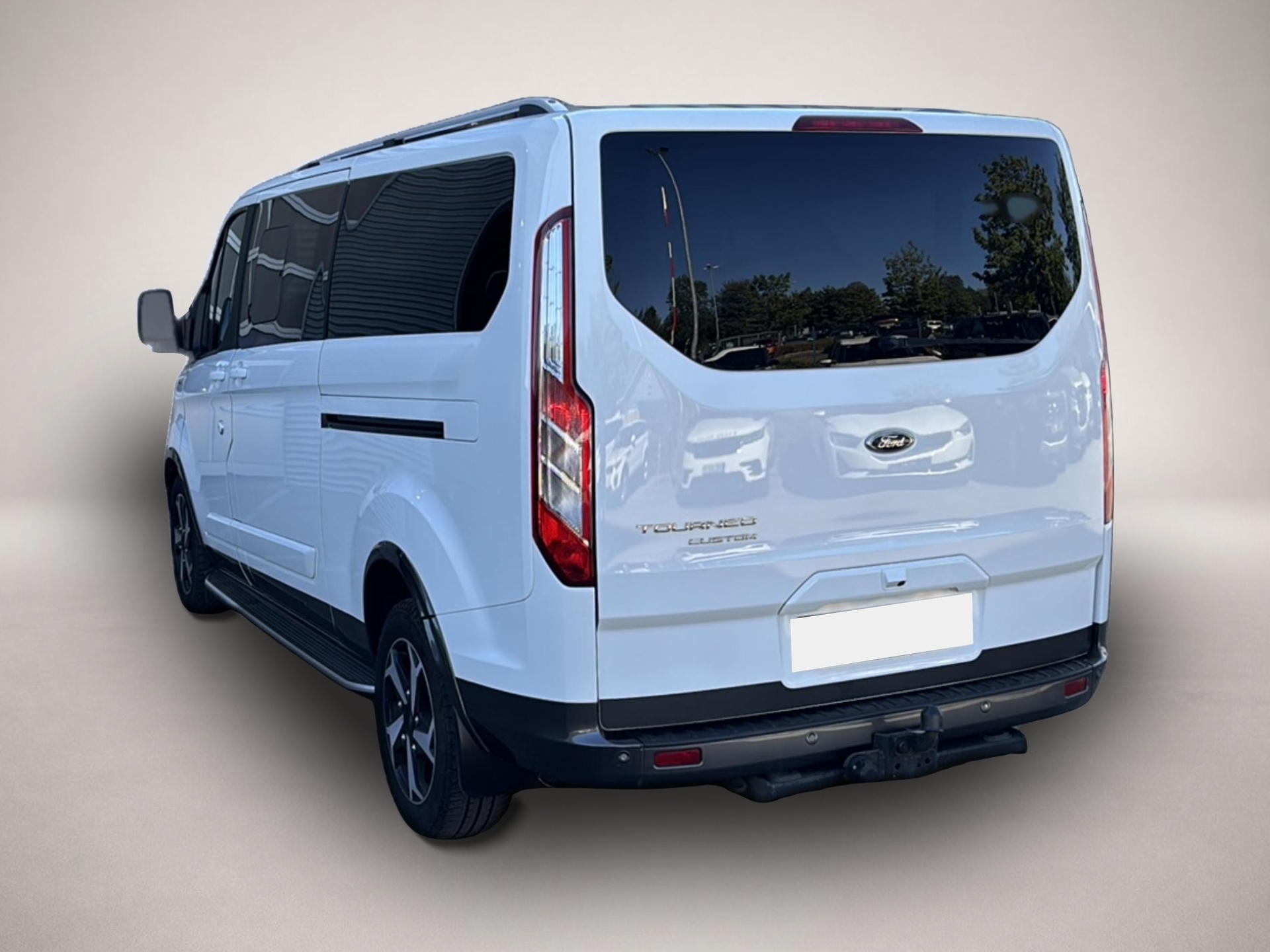 Ford Tourneo Custom (06/2022, Diesel)