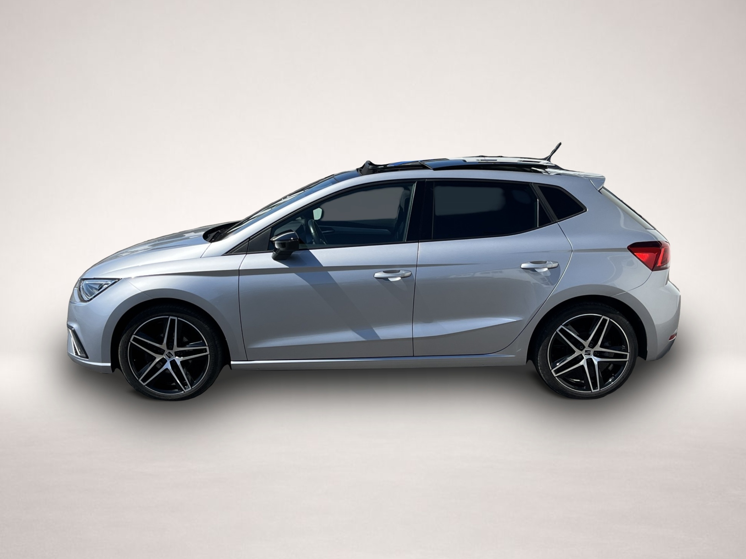 Seat Ibiza (12/2021, Benzin)