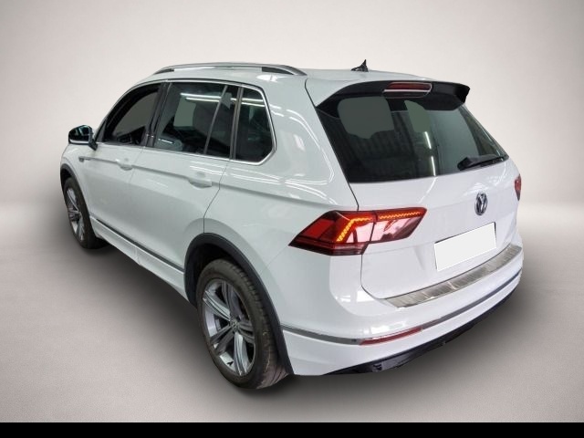 Volkswagen Tiguan (09/2020, Benzin)
