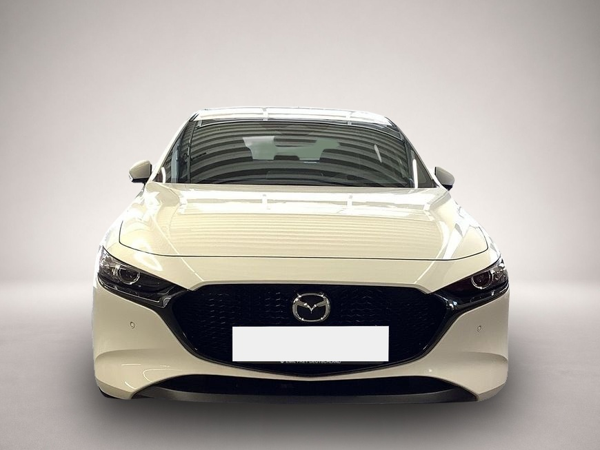 Mazda 3 (08/2023, Benzin)