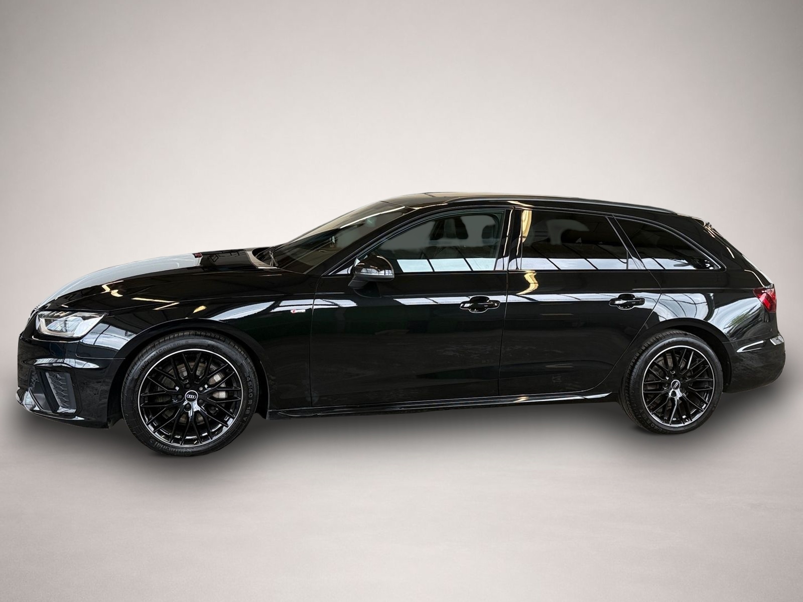Audi A4 (03/2021, Diesel)