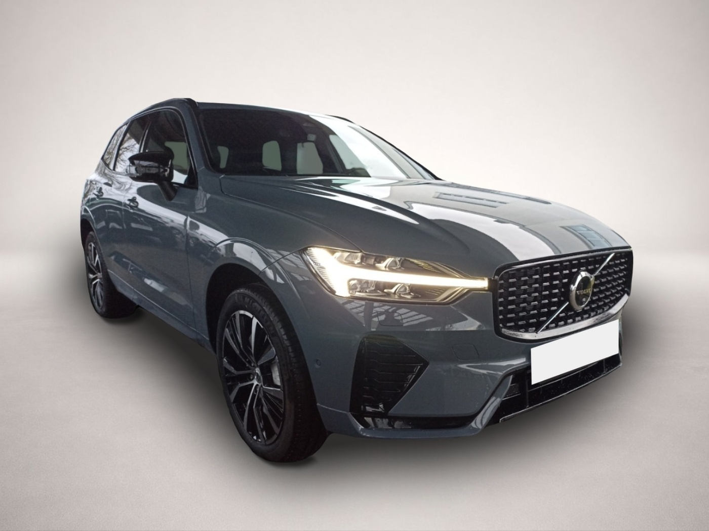 Volvo XC60 (11/2024, Benzin)