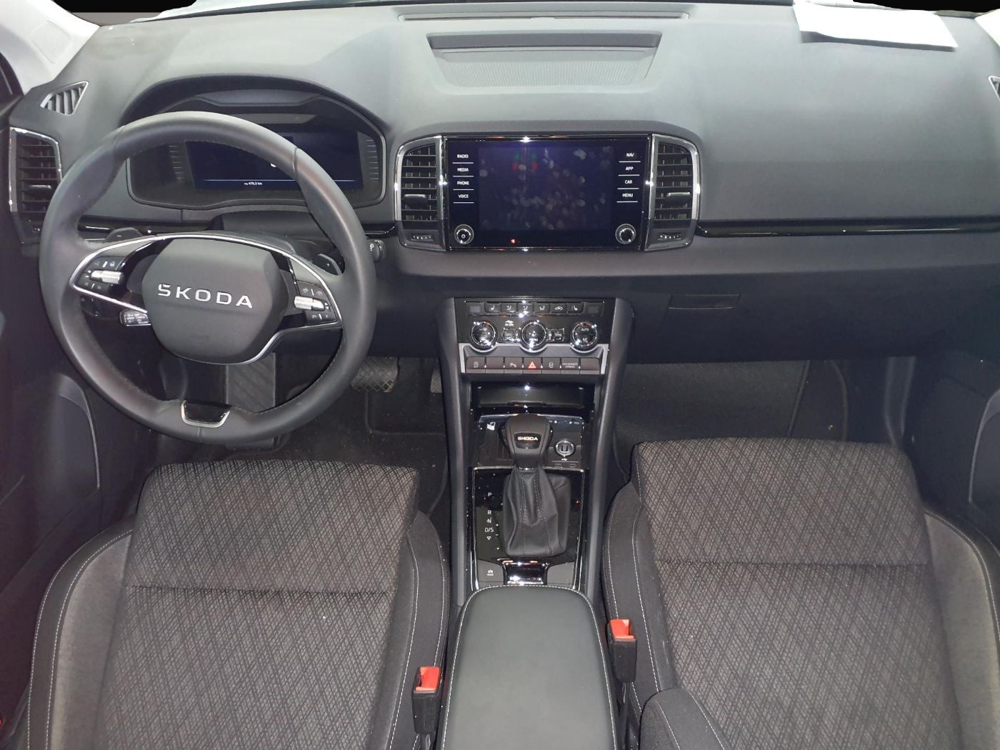 Skoda Karoq (11/2025, Benzin)