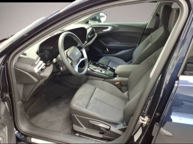 Audi A5 (06/2025, Benzin)