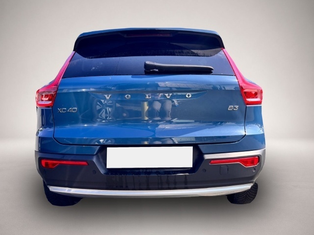 Volvo XC40 (06/2023, Benzin)