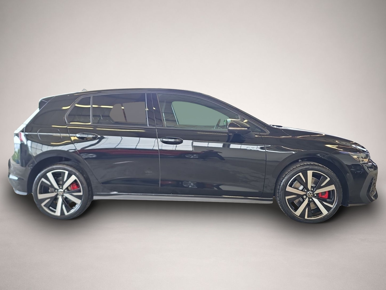 Volkswagen Golf (10/2025, Hybrid (Benzin/Elektro))