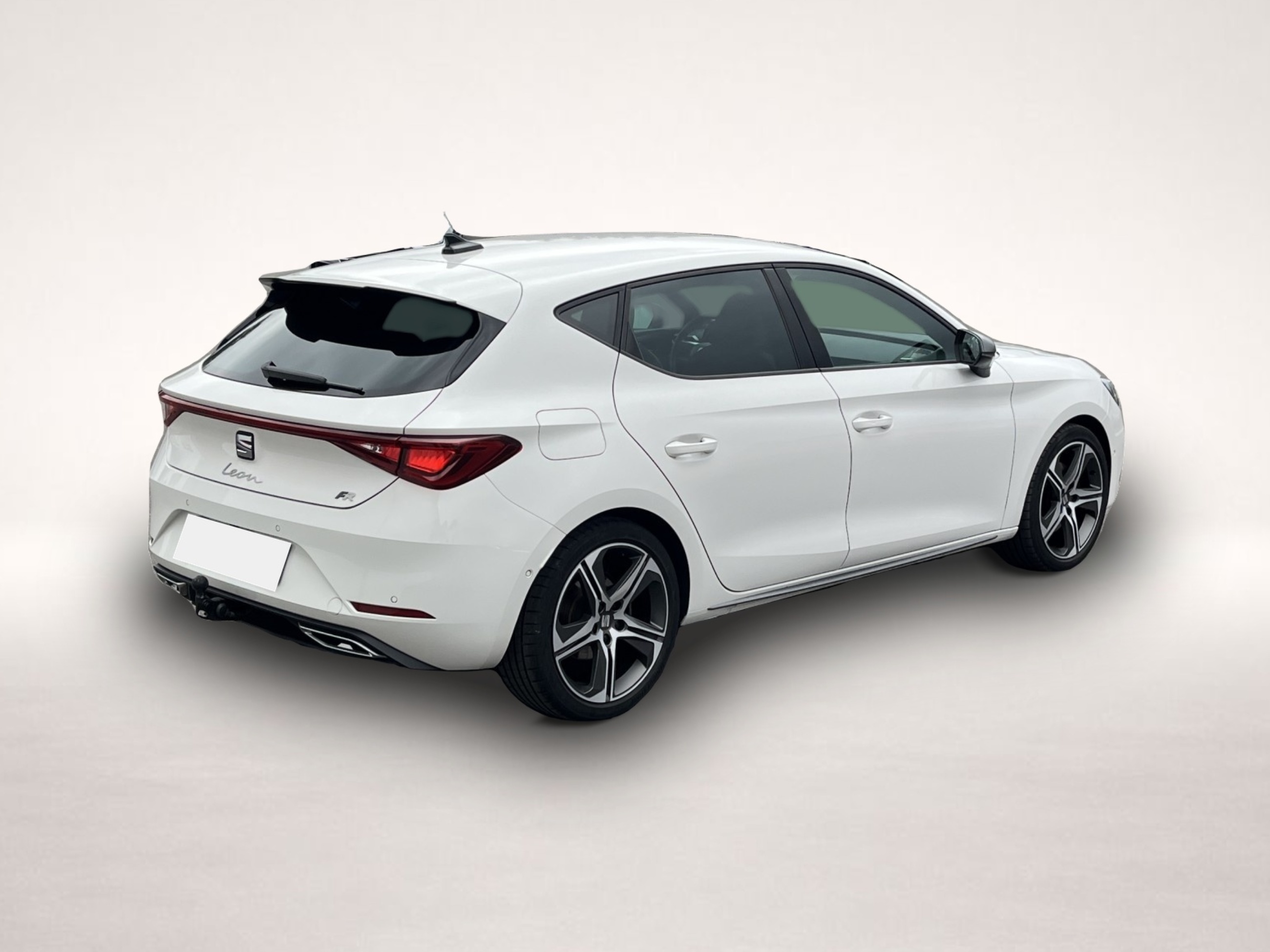 Seat Leon (06/2023, Benzin)