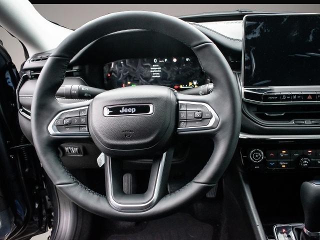 Jeep Compass, Bild 3 von 3
