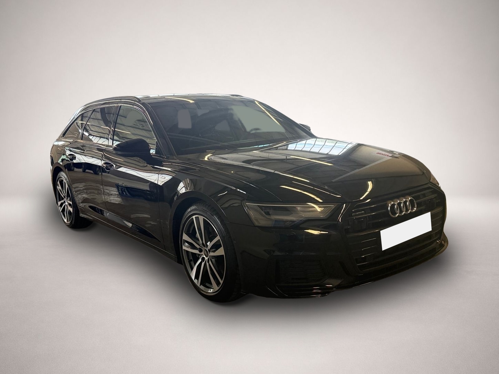 Audi A6 (11/2022, Benzin)