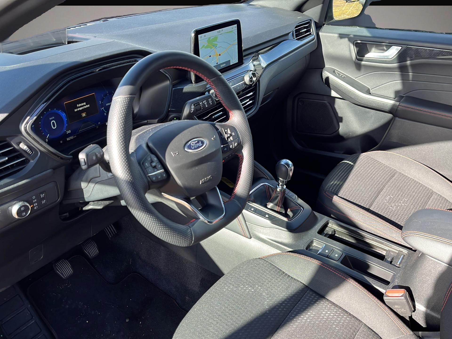 Ford Kuga (10/2023, Benzin)