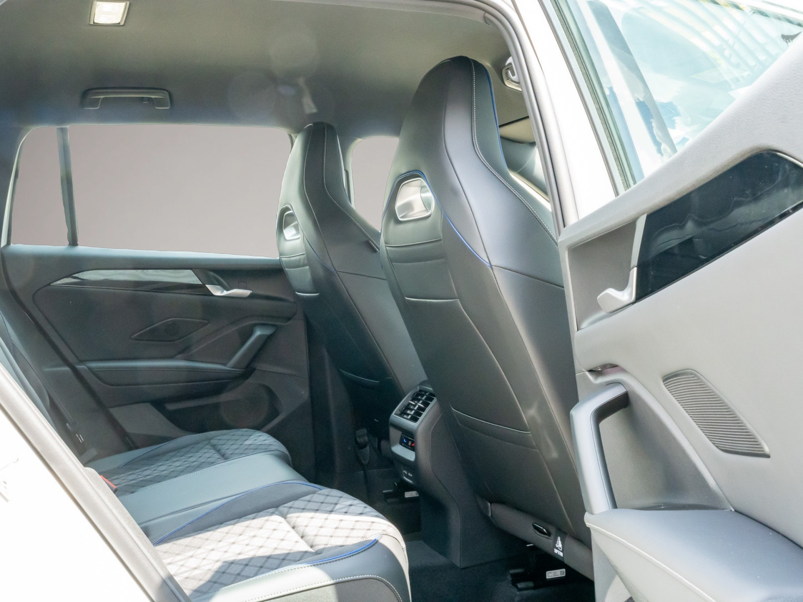 Volkswagen Tiguan (09/2025, Diesel)