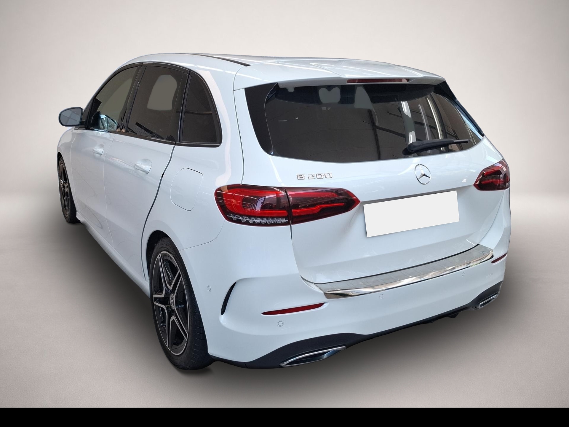 Mercedes-Benz B 200 (10/2019, Benzin)
