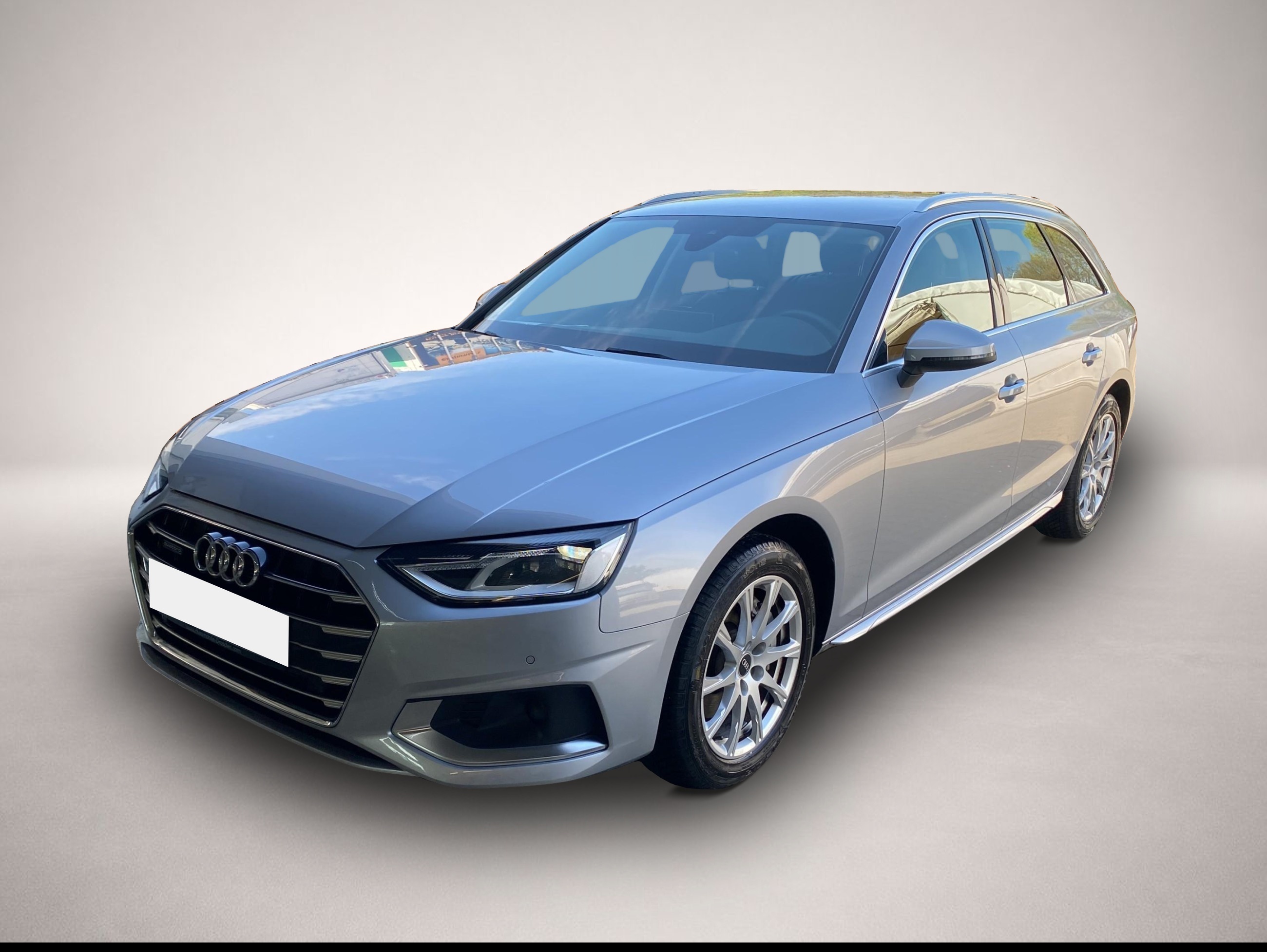 Audi quattro (01/2023, Benzin)