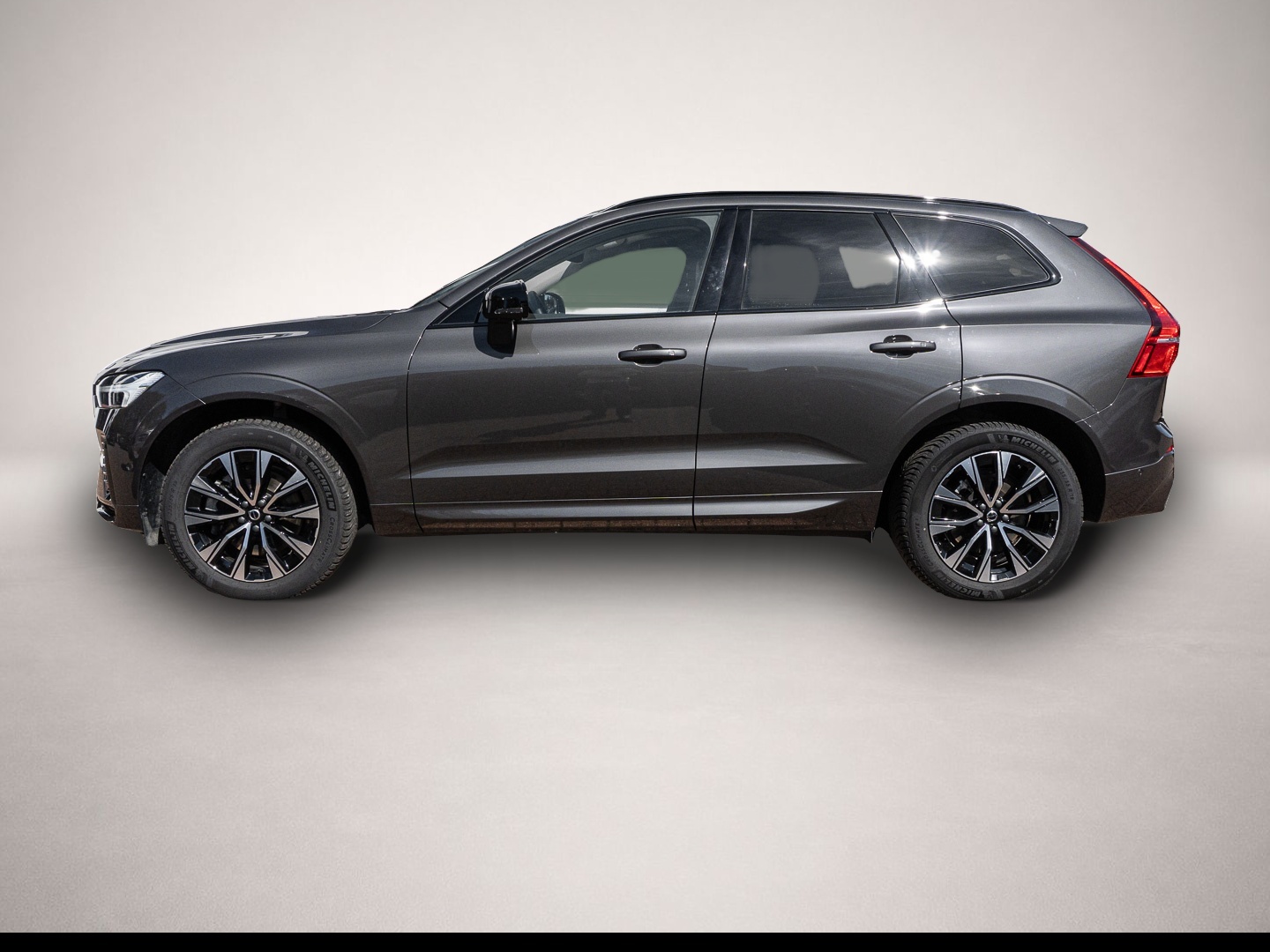 Volvo XC60 (02/2024, Benzin)