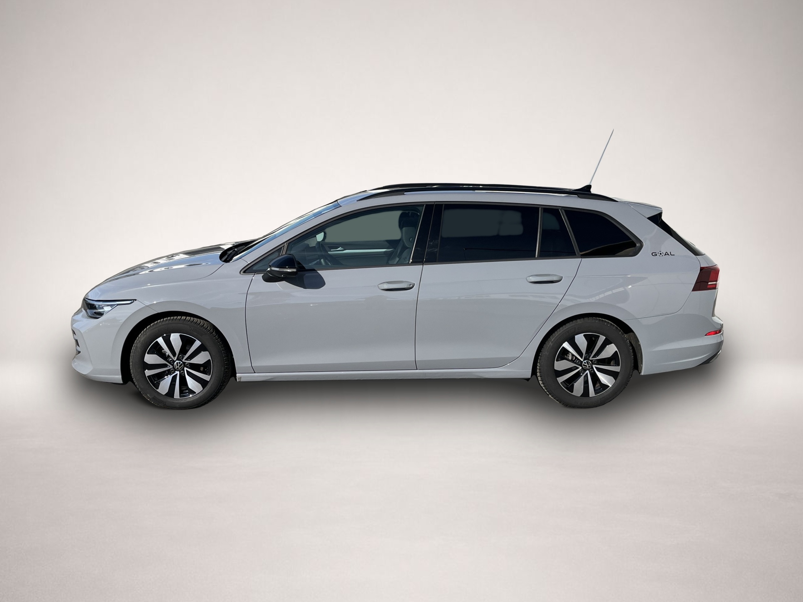Volkswagen Golf (07/2025, Benzin)