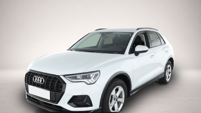 Audi Q3 (09/2025, Benzin)