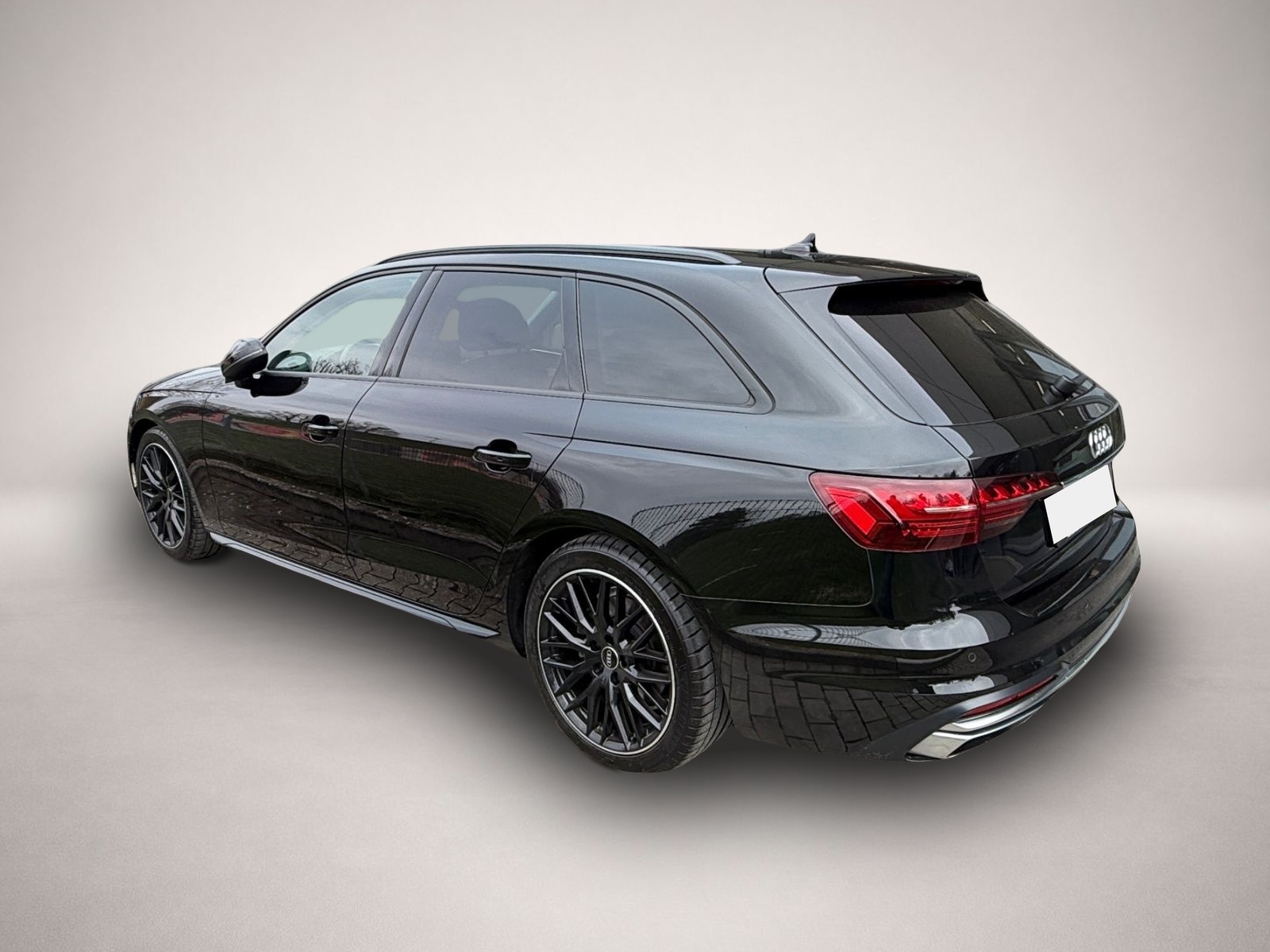 Audi A4 (02/2023, Diesel)