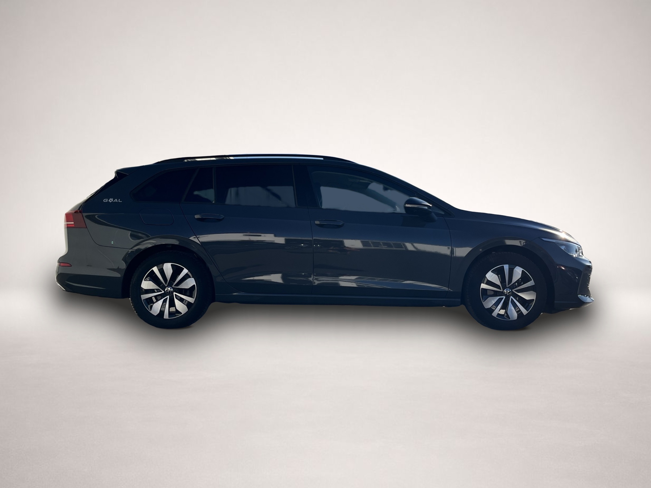 Volkswagen Golf (10/2025, Benzin)