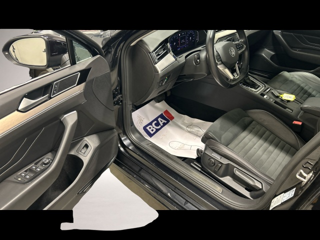 Volkswagen Passat Variant (02/2022, Diesel)
