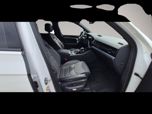 Volkswagen Touareg (09/2024, )