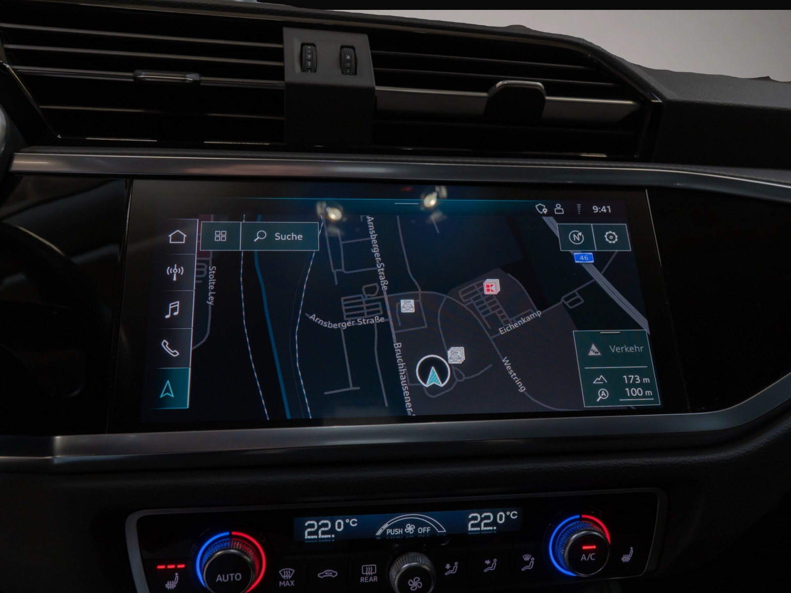 Audi Q3 (01/2023, Benzin)
