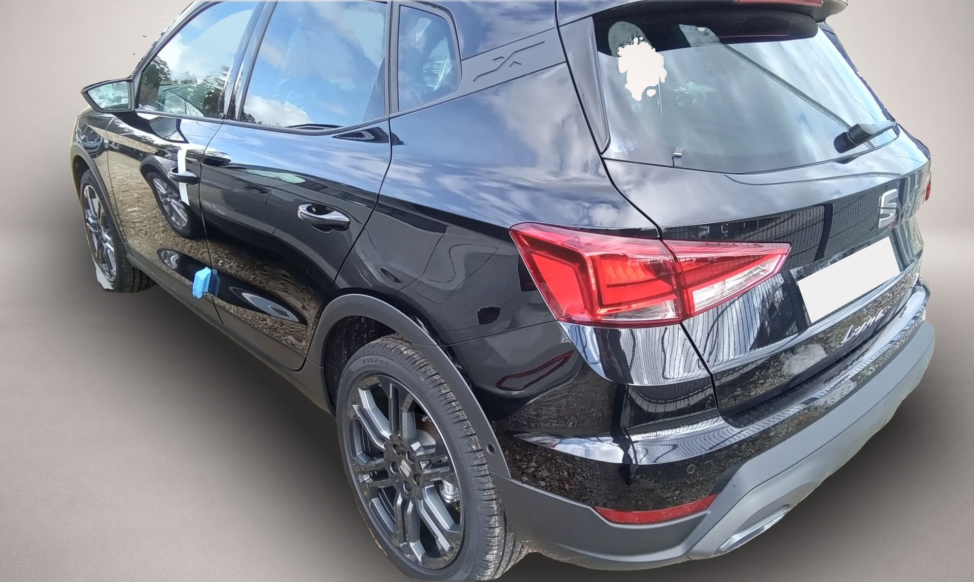 Seat Arona (, Benzin)