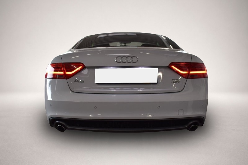Audi quattro (10/2014, )