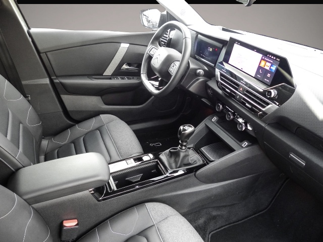 Citroen C4 (08/2023, Benzin)