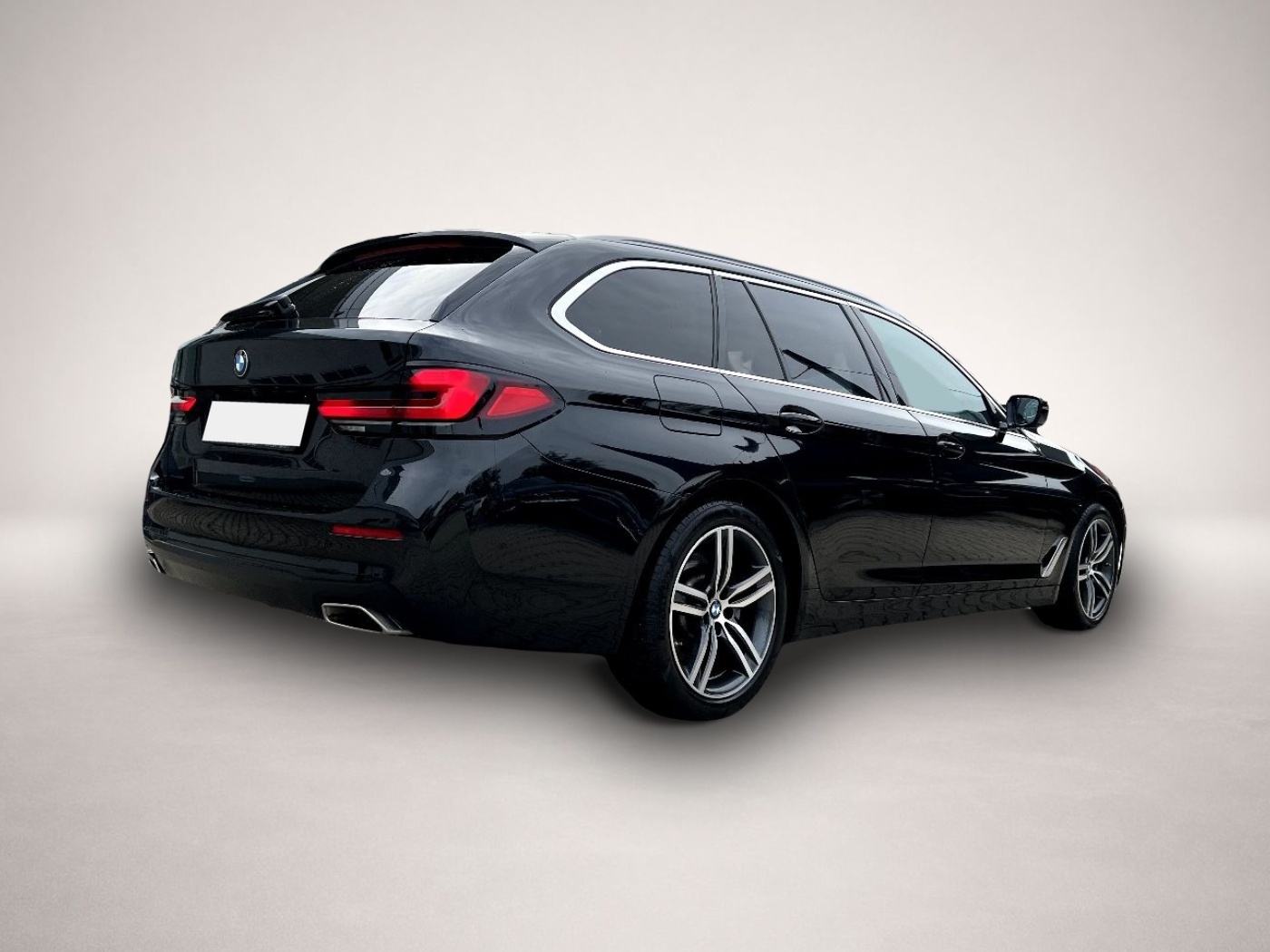 BMW 520 (03/2023, Diesel)