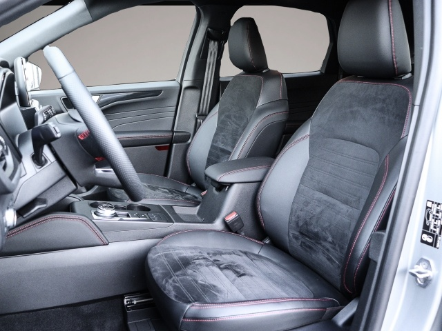 Ford Kuga (12/2022, Hybrid (Benzin/Elektro))