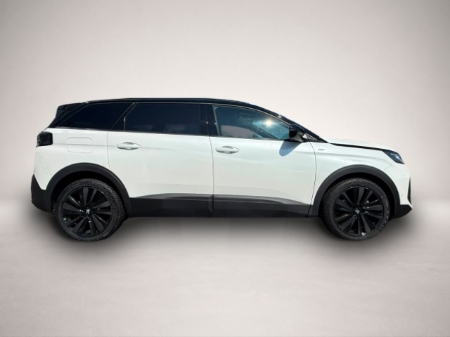 Peugeot 5008 (04/2024, Benzin)