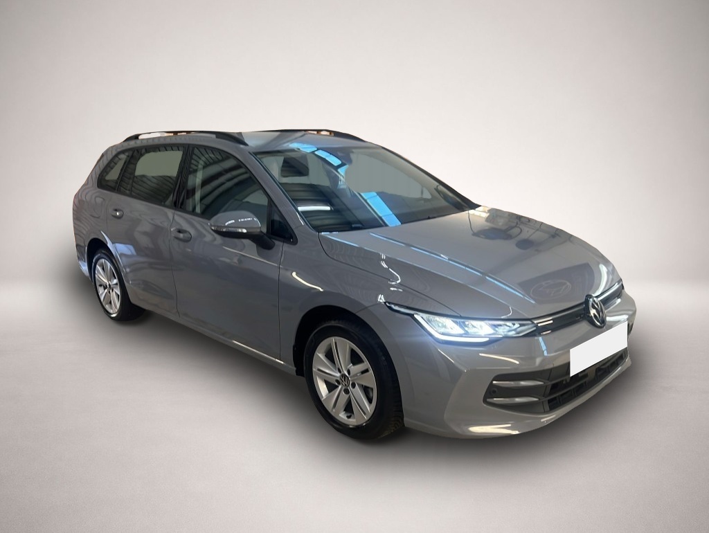 Volkswagen Golf (02/2025, Benzin)