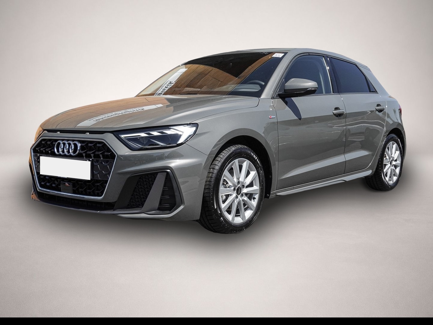 Audi A1 (07/2025, Benzin)