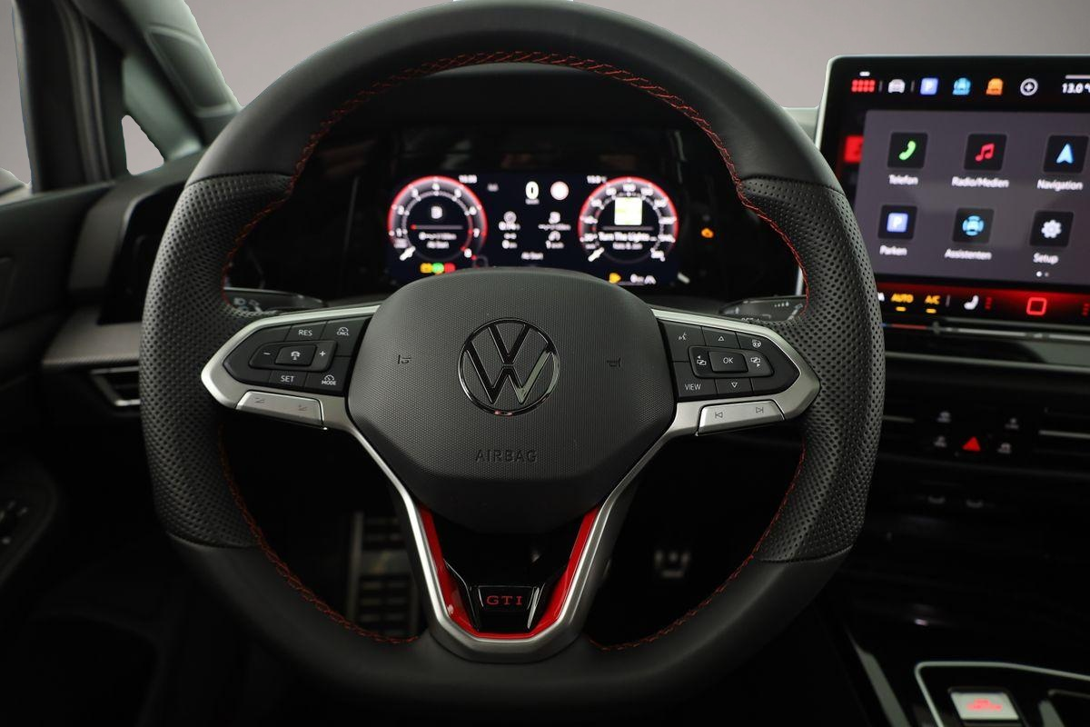 Volkswagen Golf (, Benzin)