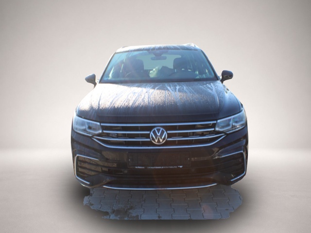 Volkswagen Tiguan (06/2021, )