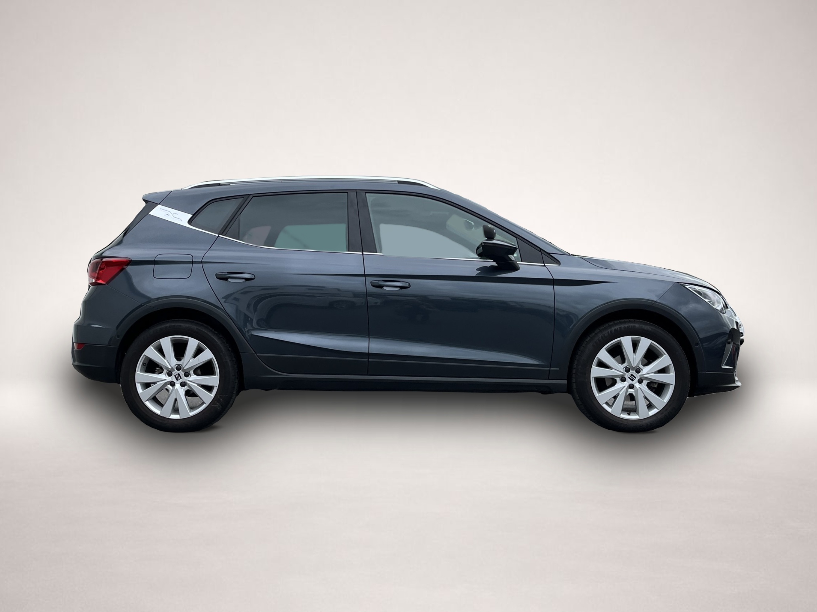 Seat Arona (03/2024, Benzin)