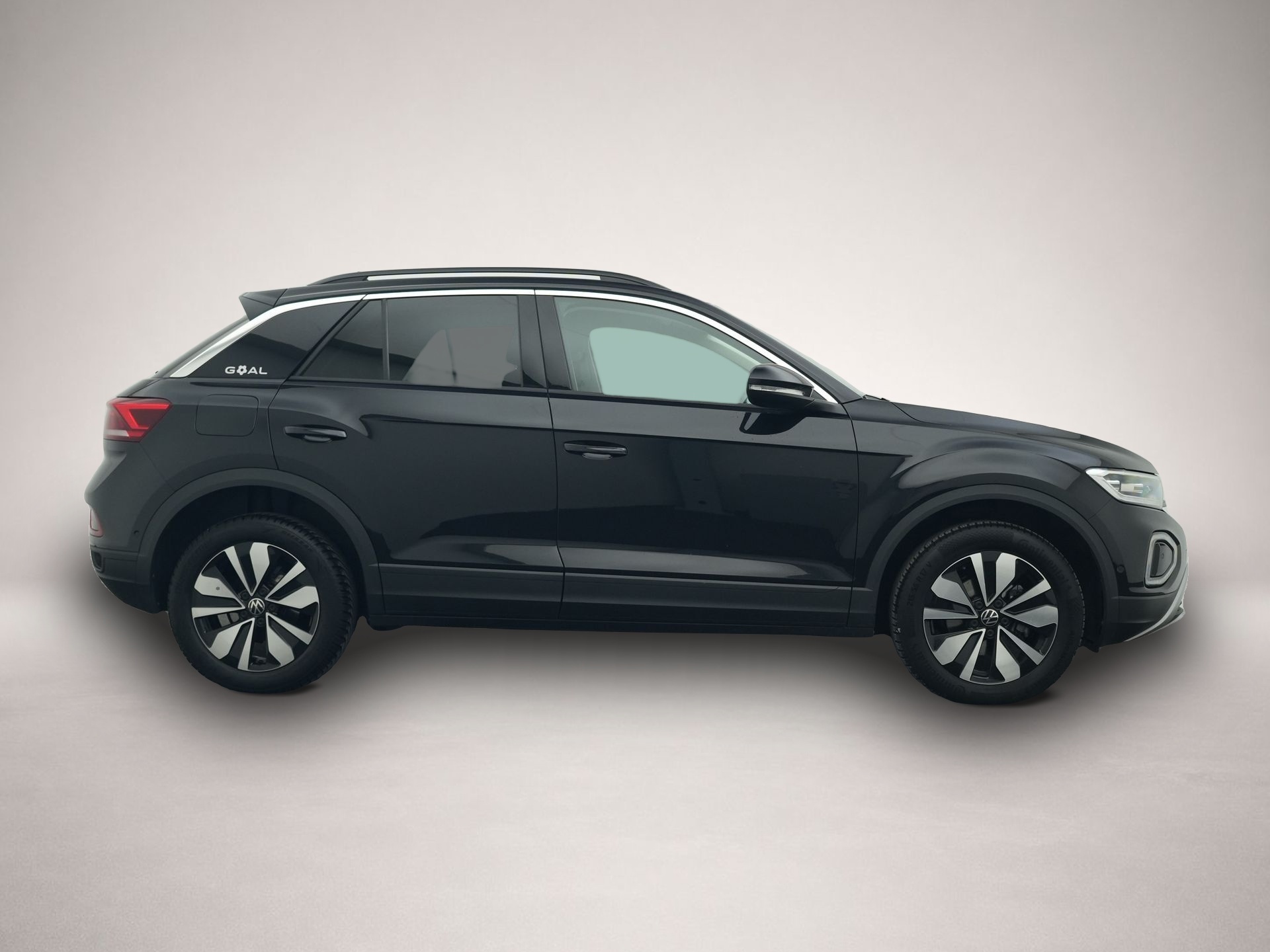 Volkswagen T-Roc (08/2025, Benzin)