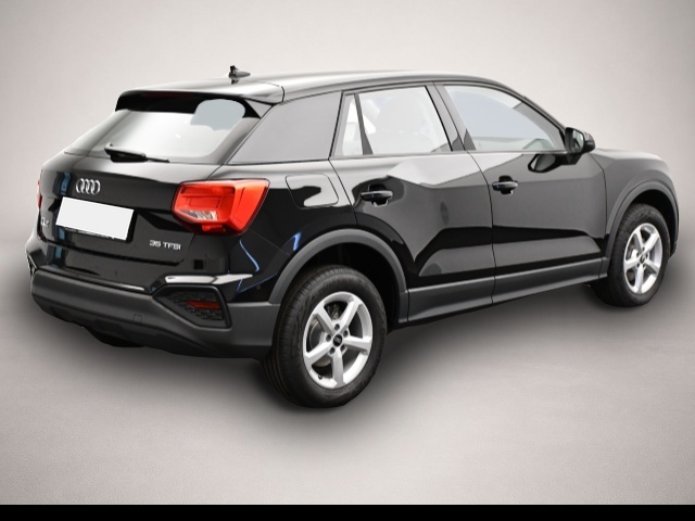 Audi Q2 (12/2025, Benzin)