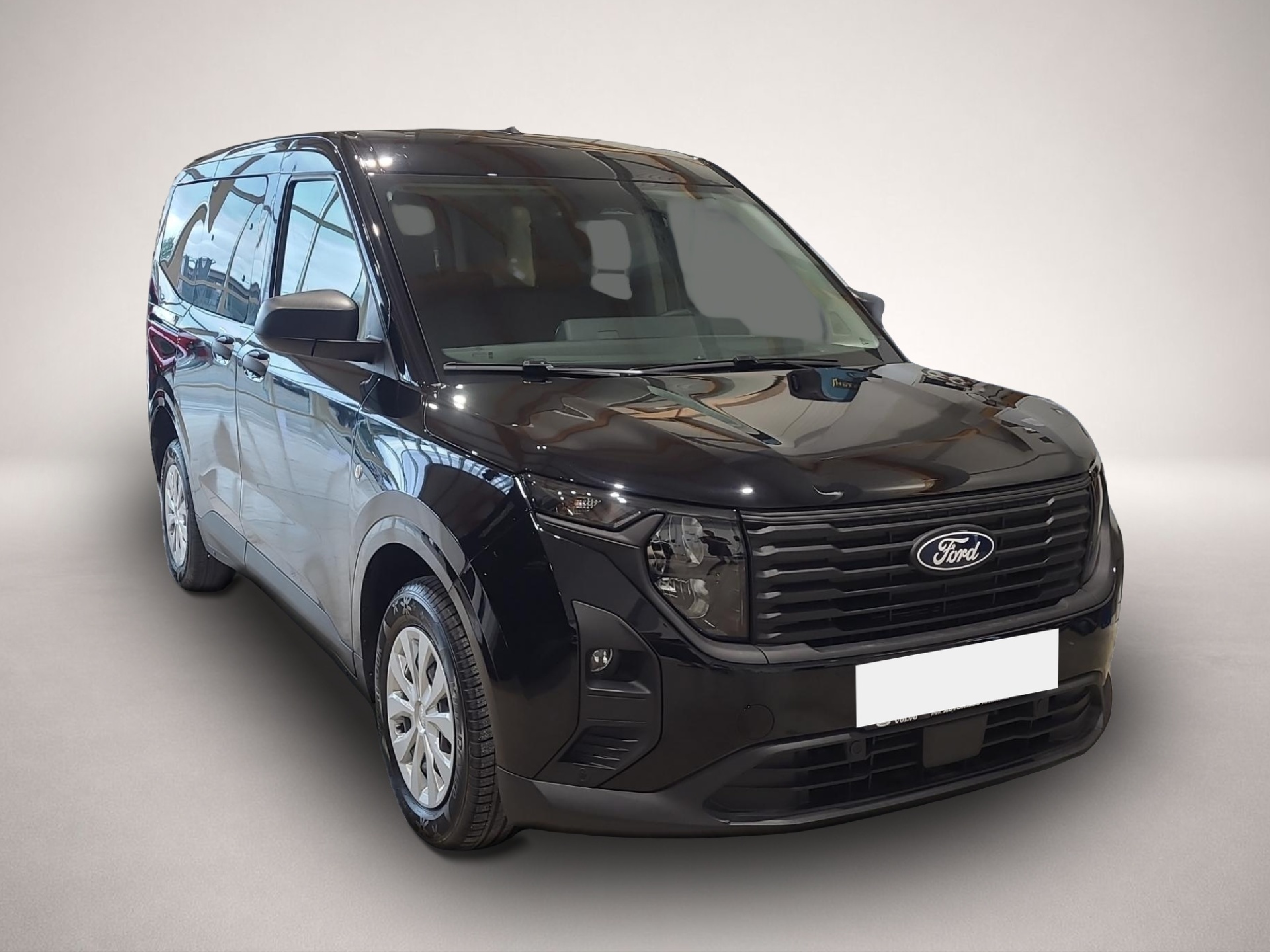 Ford Tourneo Courier (05/2026, Benzin)
