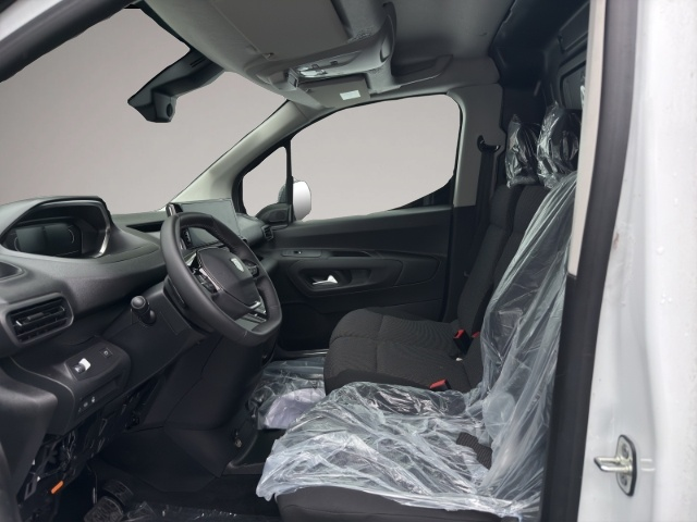 Peugeot Other (05/2025, ELECTRIC)