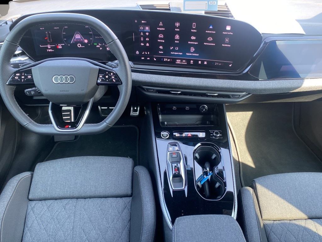 Audi A5 (05/2025, Benzin)