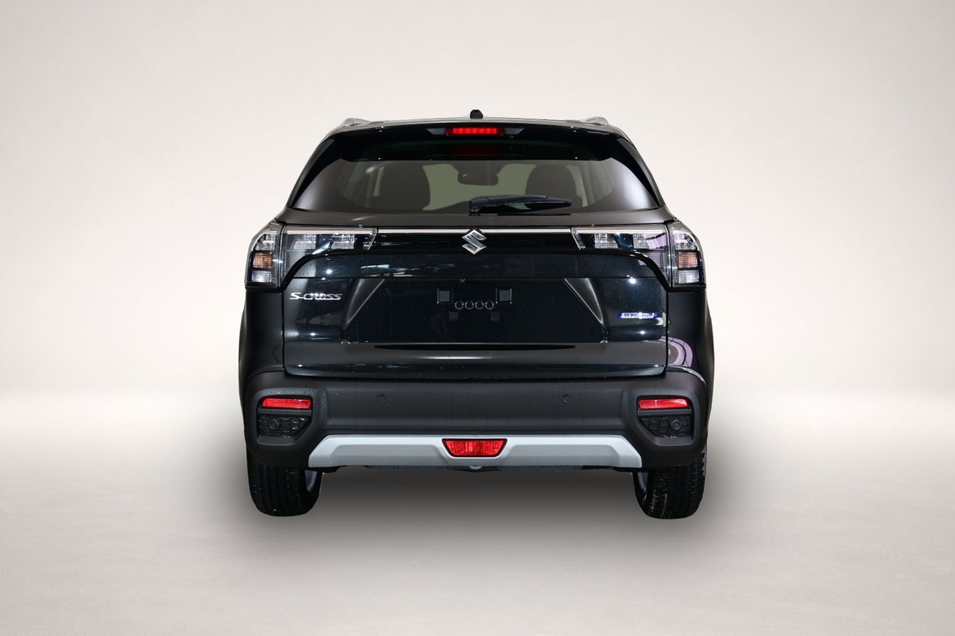 Suzuki Across (04/2026, Benzin)