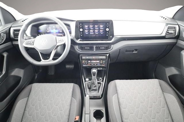 Volkswagen T-Cross (11/2025, Benzin)