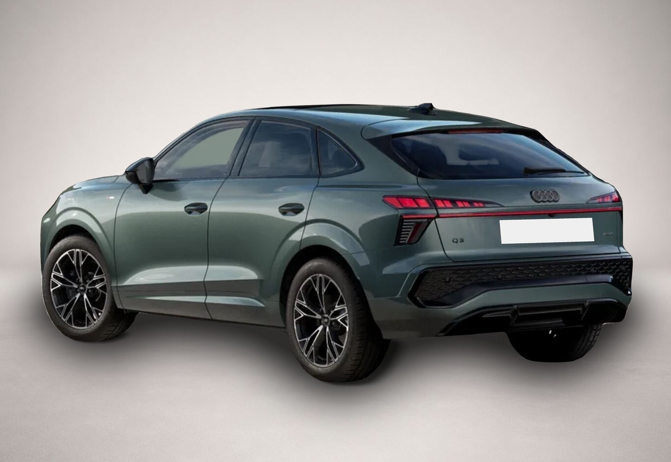 Audi Q3 (06/2026, Benzin)