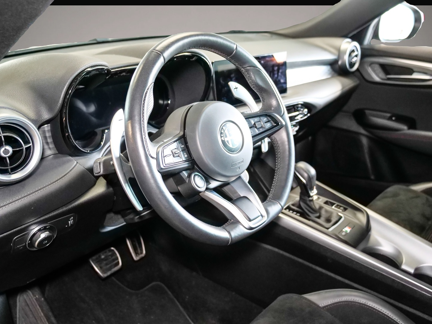 Alfa-Romeo Tonale (02/2023, Benzin)