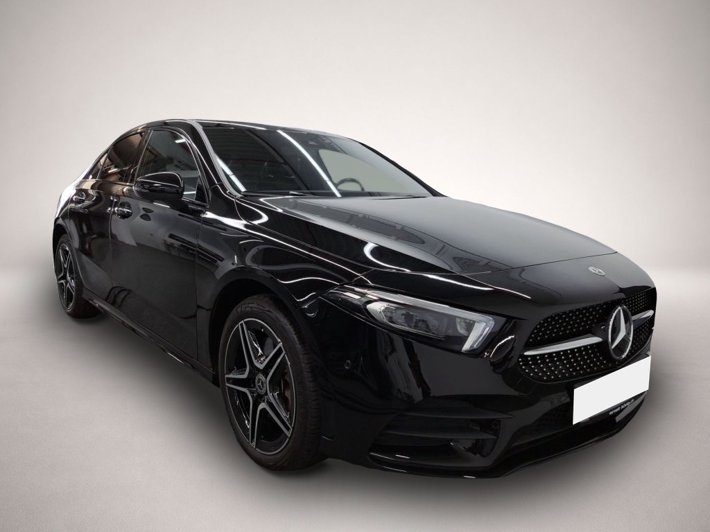 Mercedes-Benz A 250 (03/2022, )